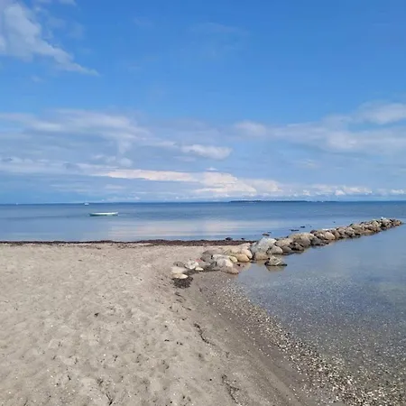 4 Person In Hejls-by Traum * Hejls