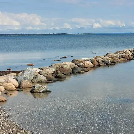 4 Person In Hejls-by Traum *